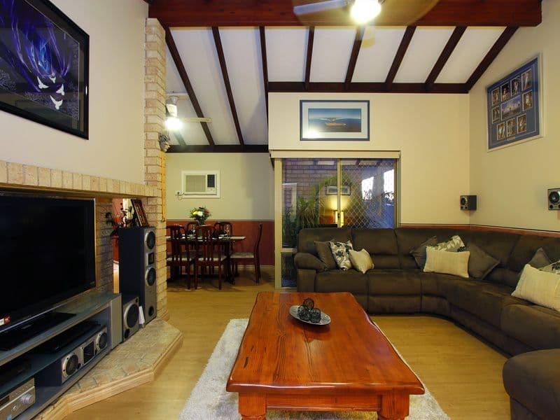 82  Hamelin Drive, BALLAJURA WA 6066, Ballajura - Thumbnail 3