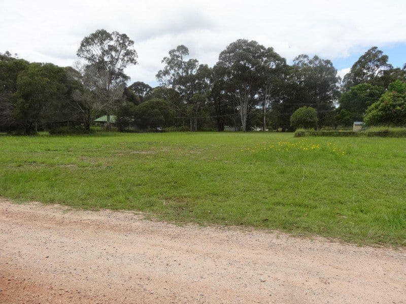 5 Bilbungra Street, Russell Island QLD 4184, Russell Island - Thumbnail 2