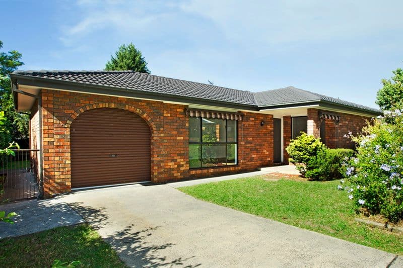 70 Lyndhurst Drive, BOMADERRY NSW 2541, Bomaderry - Thumbnail 2