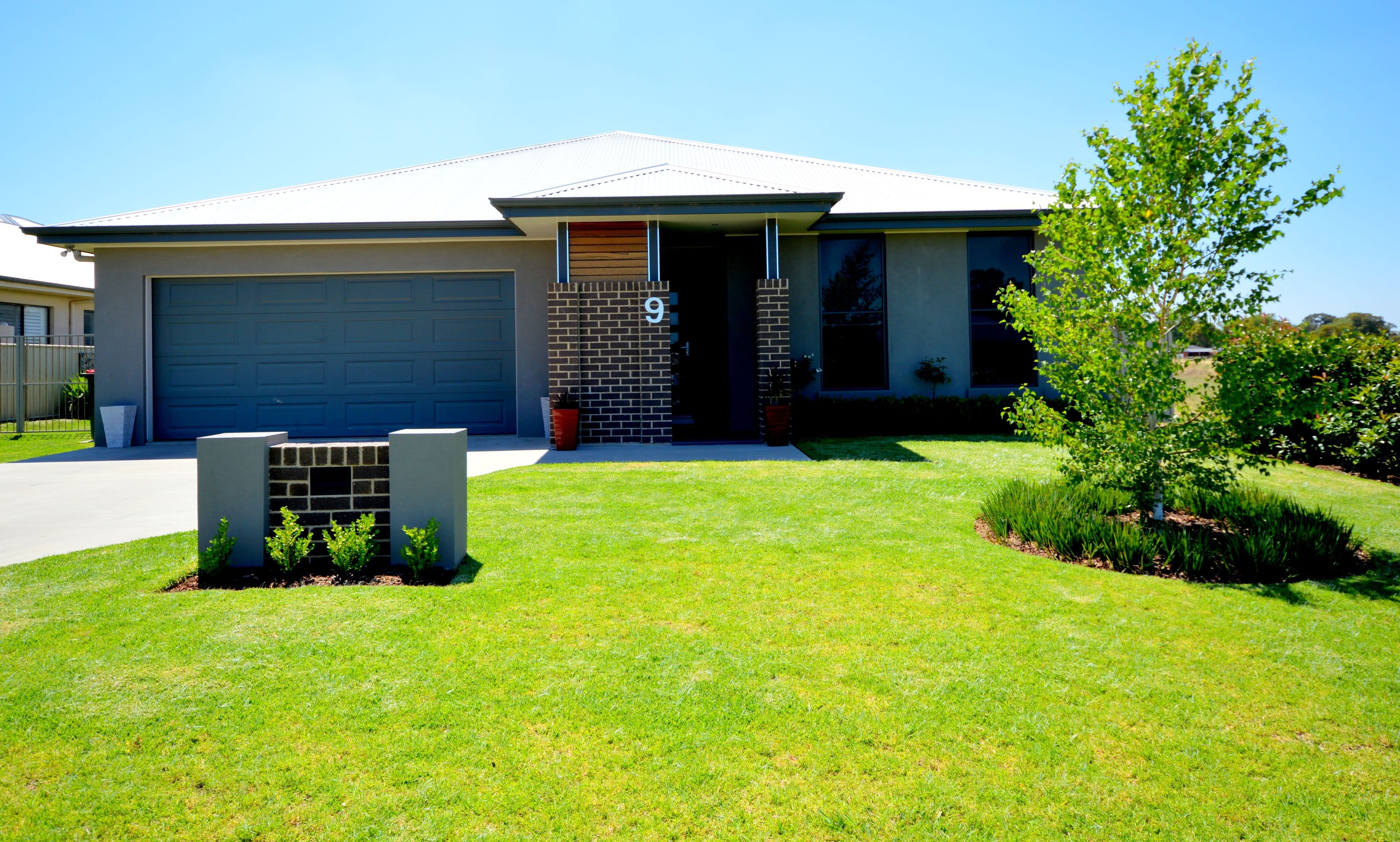9 Bluebell Street, Canowindra - Image 1