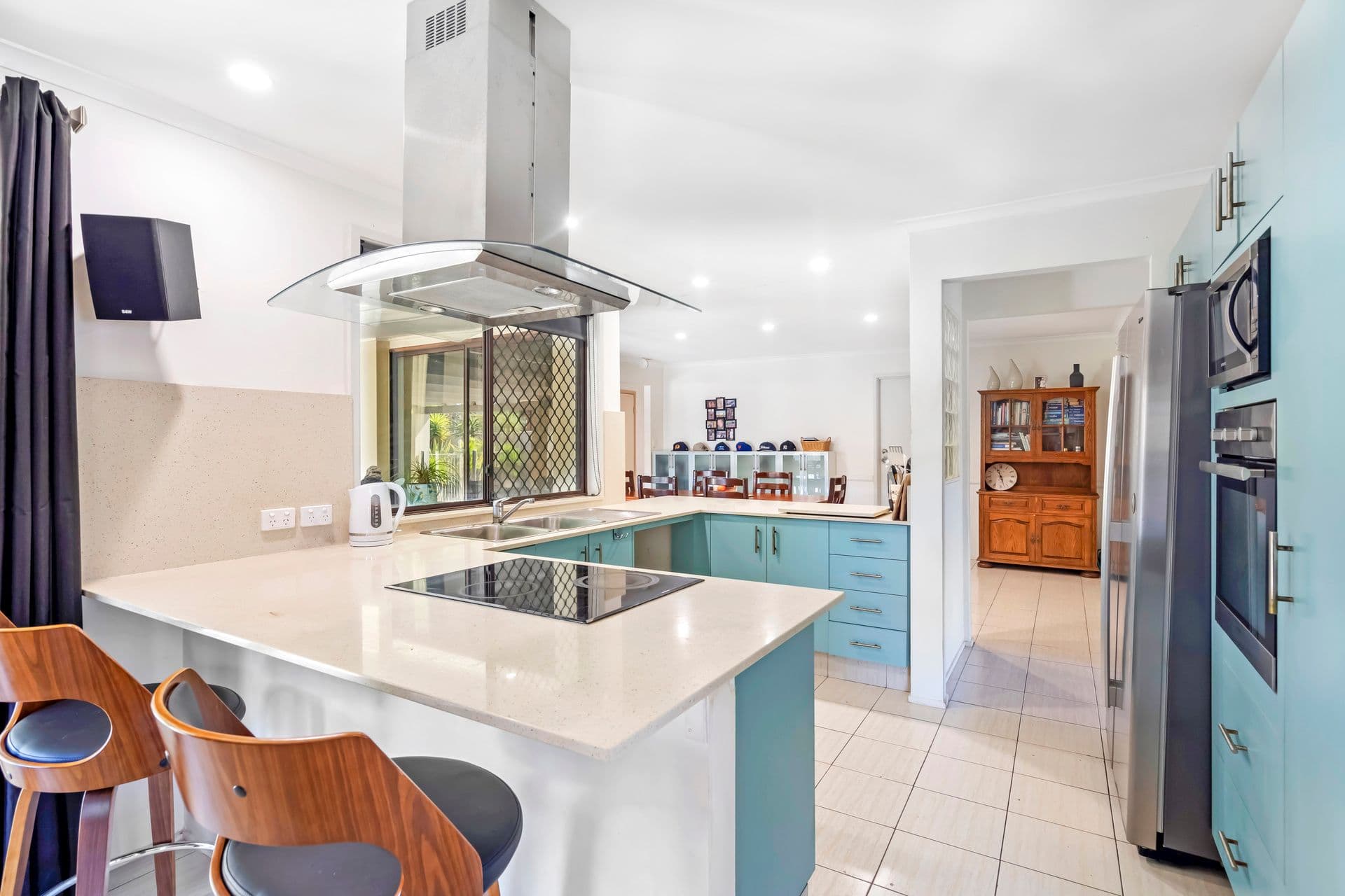 12 Clives Circuit, Currumbin Waters QLD 4223, Currumbin Waters - Thumbnail 7