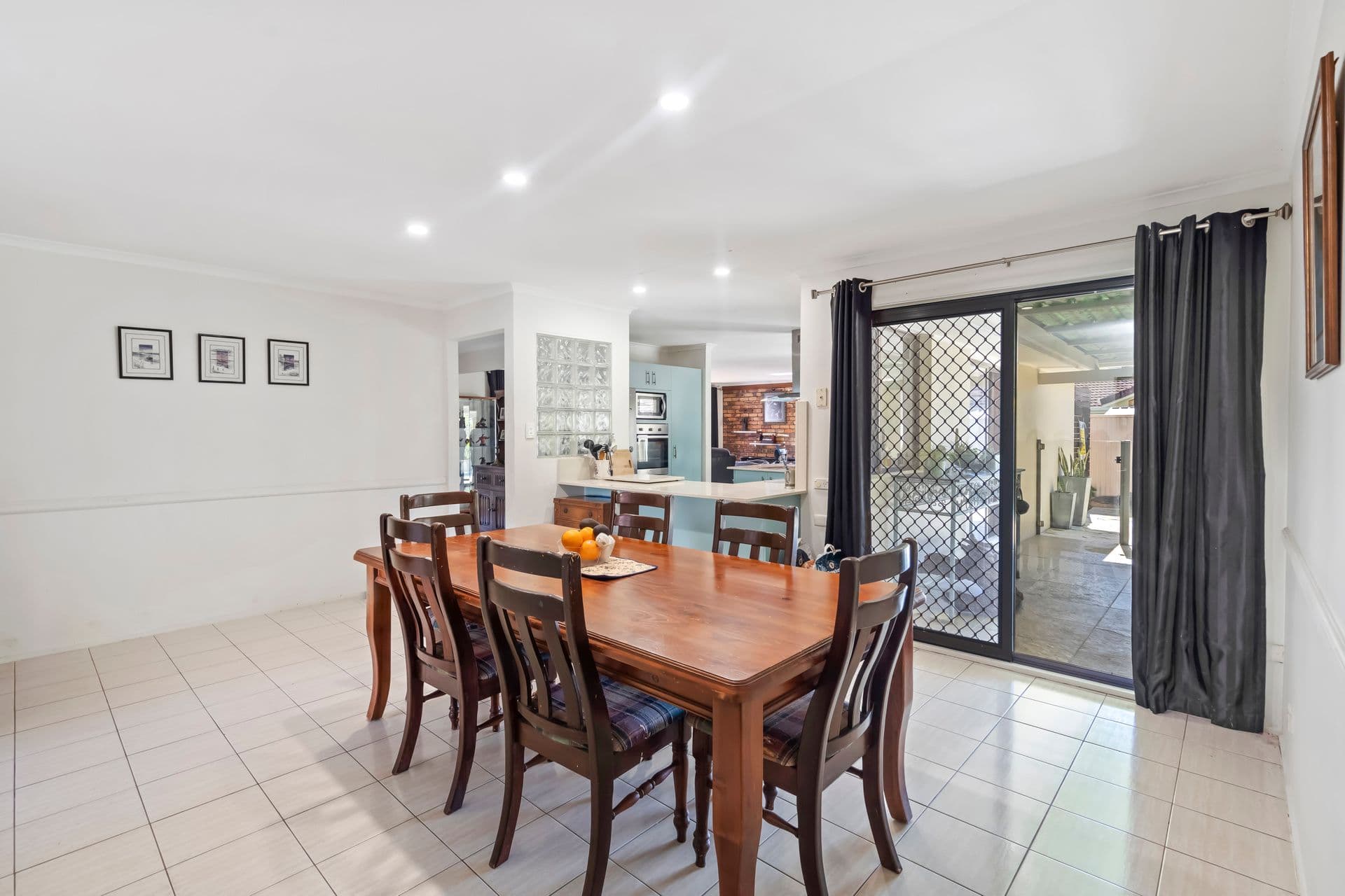 12 Clives Circuit, Currumbin Waters QLD 4223, Currumbin Waters - Thumbnail 8