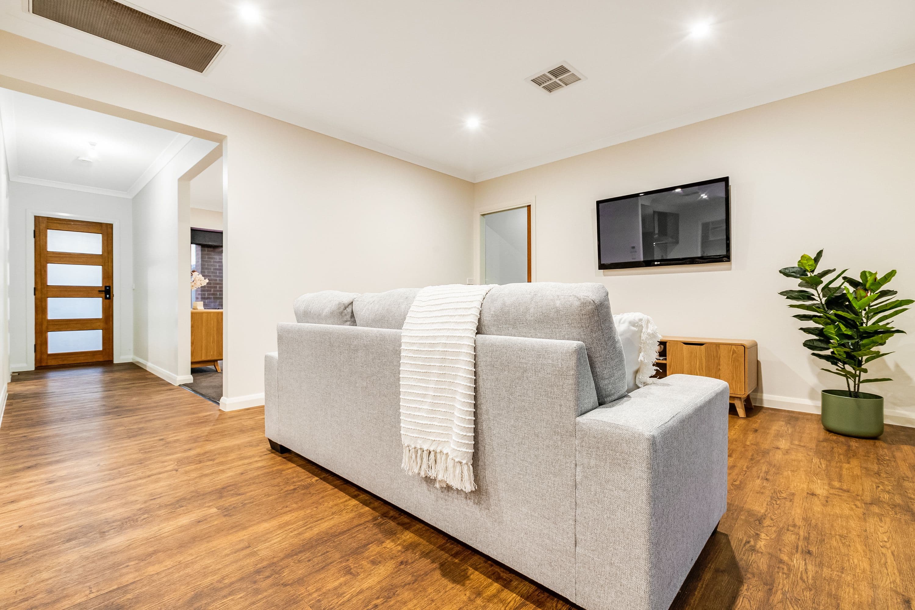 571 Etiwanda Avenue, Mildura VIC 3500, Mildura - Thumbnail 6