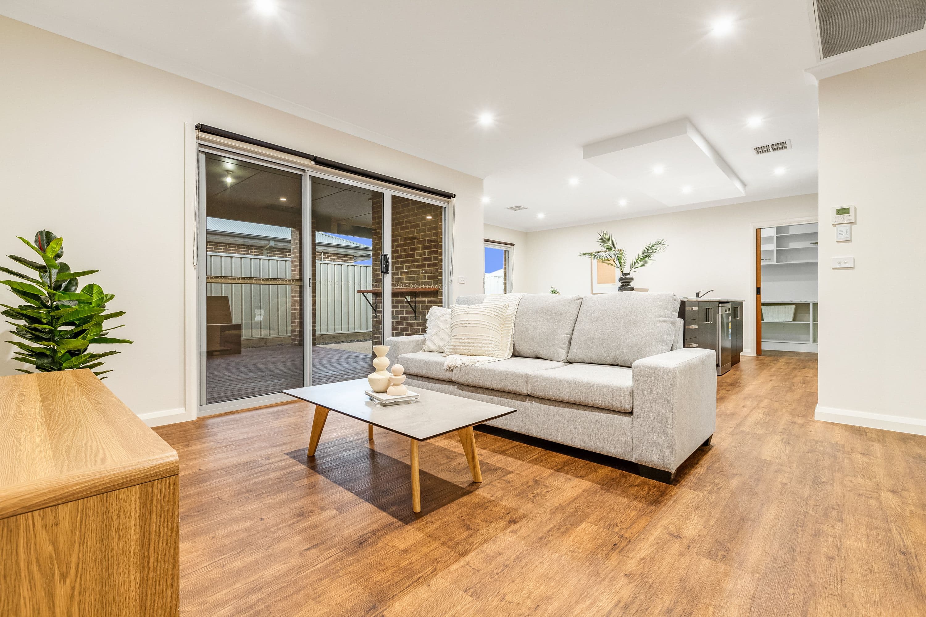 571 Etiwanda Avenue, Mildura VIC 3500, Mildura - Thumbnail 7