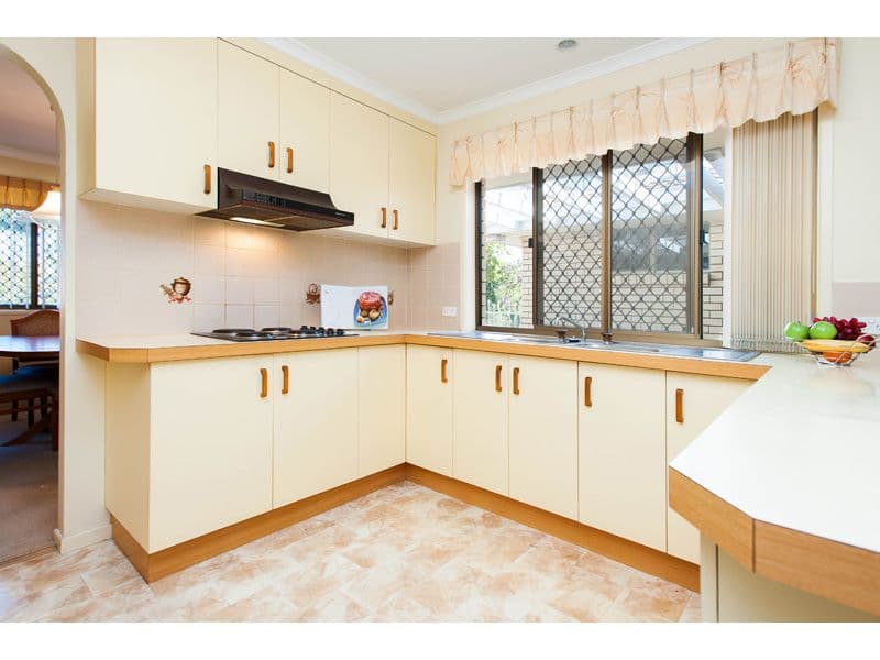 49 Cummin Street, WISHART QLD 4122, Wishart - Thumbnail 5