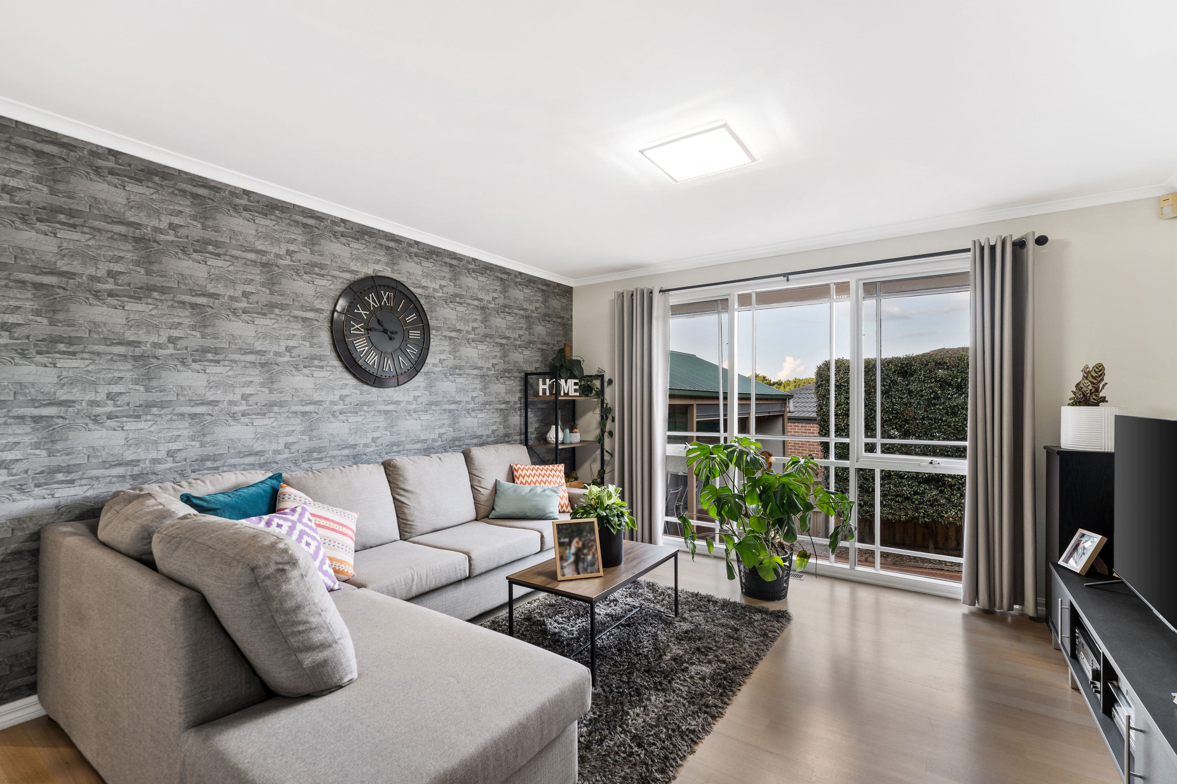 30 Greenhill Court, Sunbury VIC 3429, Sunbury - Thumbnail 3