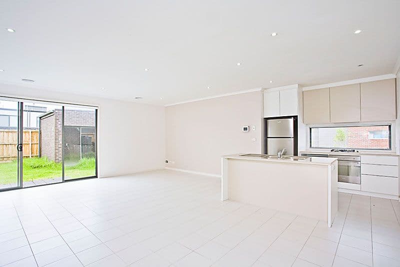 8 Beaconsfield Street, MULGRAVE VIC 3170, Mulgrave - Thumbnail 3