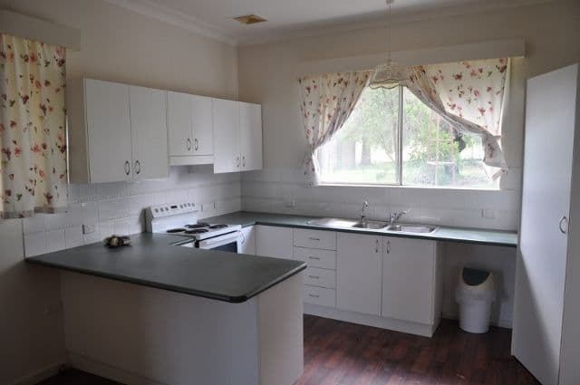 . "Throndale" Escort Way, Eugowra NSW 2806, Eugowra - Thumbnail 2