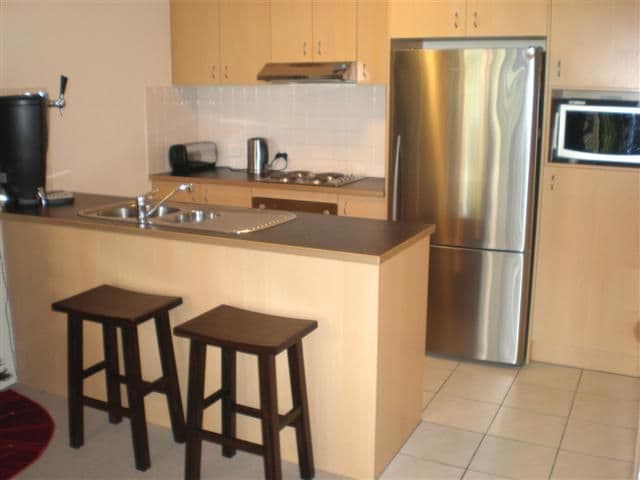 16 Mascar Street, UPPER MOUNT GRAVATT QLD 4122, Upper Mount Gravatt - Thumbnail 2