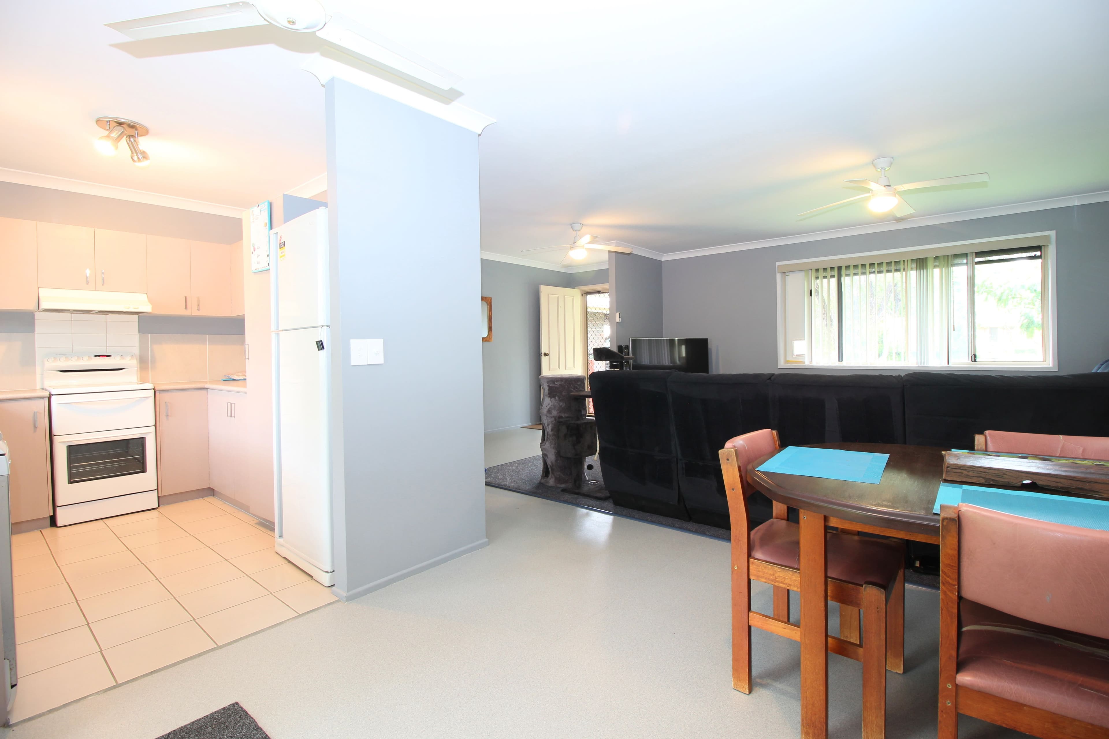 9 Frank Bell Street, Emerald QLD 4720, Emerald - Thumbnail 4