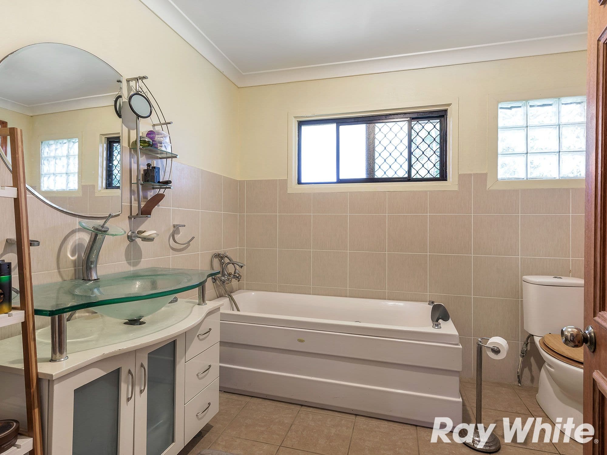41 Hunter Street, Woodridge QLD 4114, Woodridge - Thumbnail 7