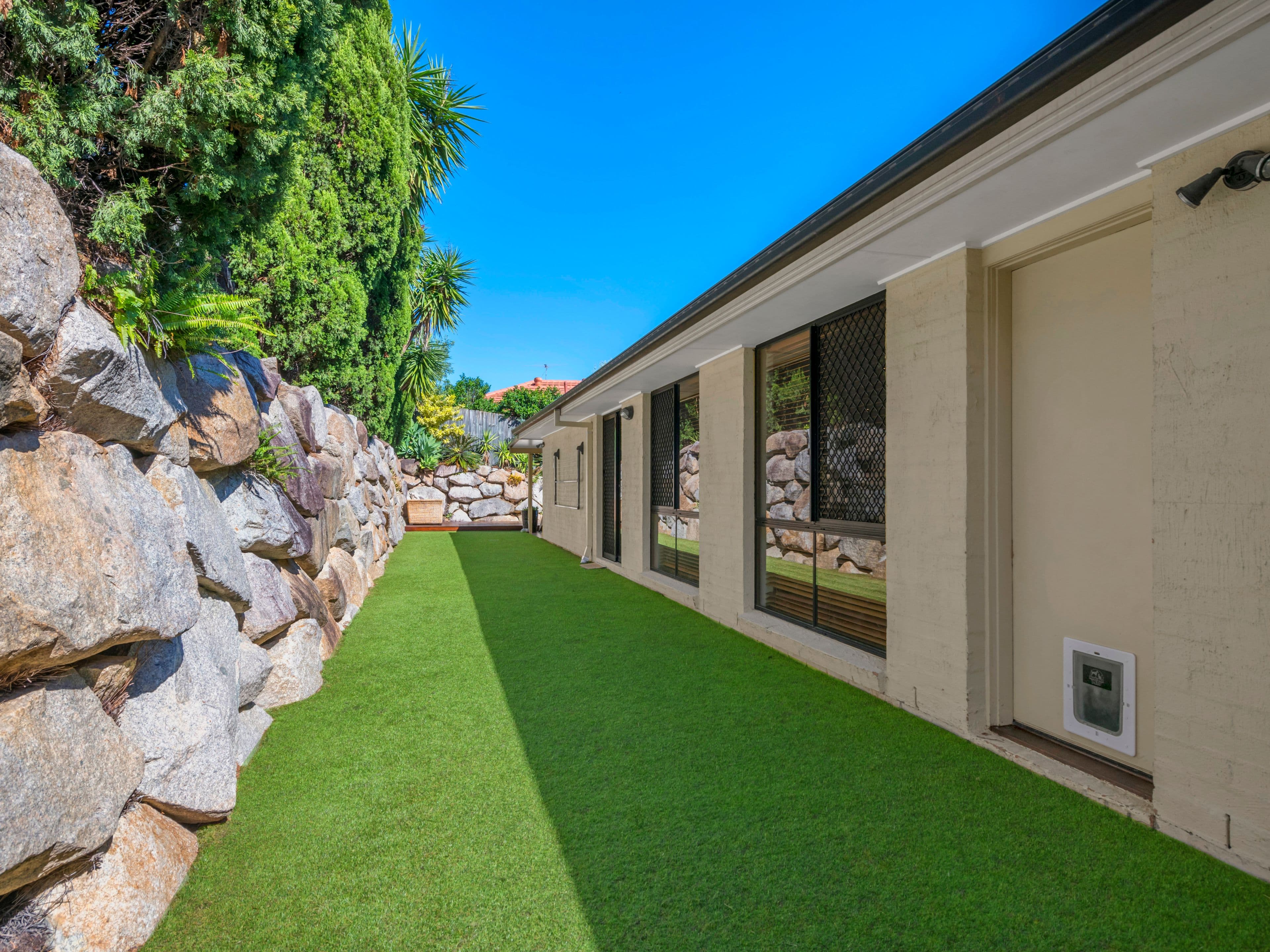 9 Capella Place, Bridgeman Downs QLD 4035, Bridgeman Downs - Thumbnail 4