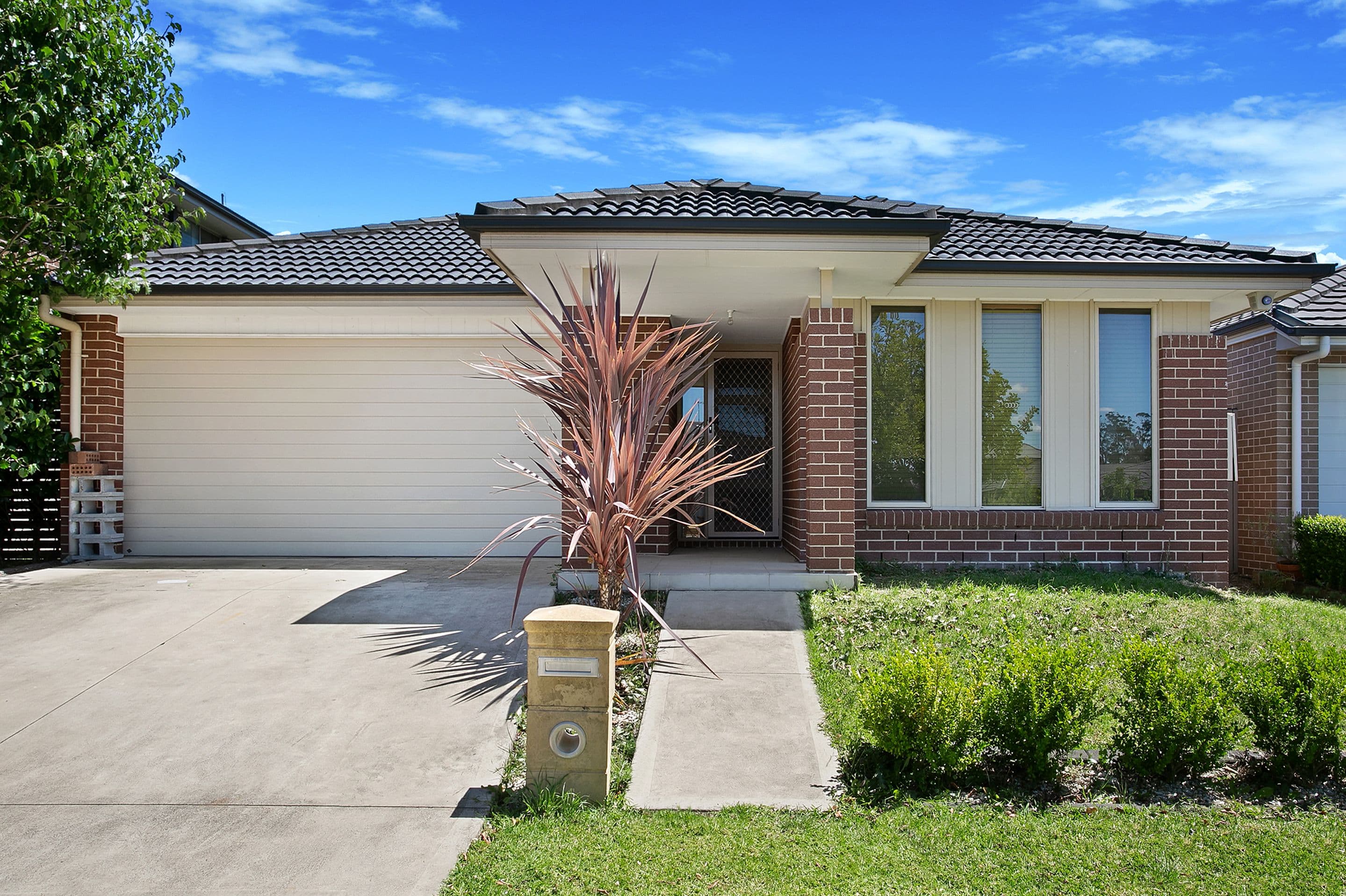 5 Katandra Place, JORDAN SPRINGS NSW 2747, Jordan Springs - Image 1