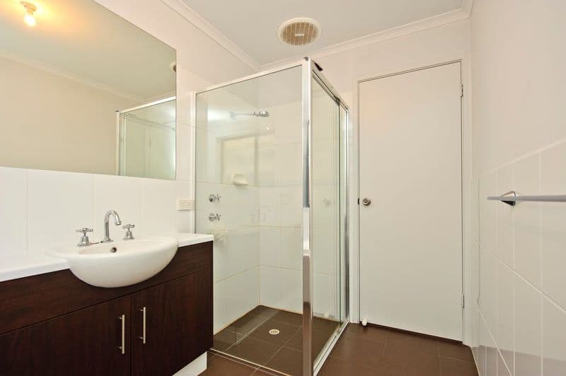 3 Riverina Street, LARGS NORTH SA 5016, Largs North - Thumbnail 5