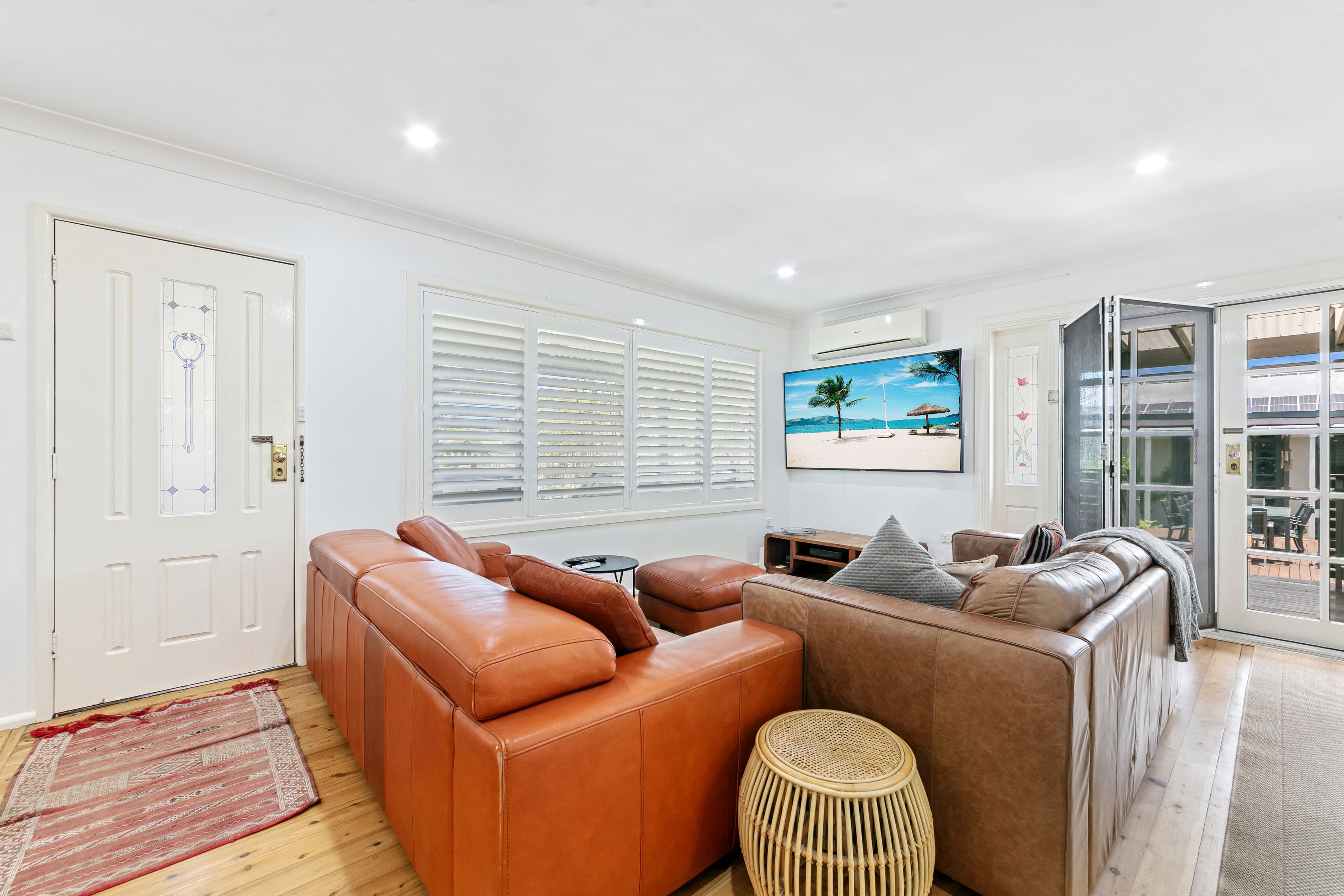 30 Coonanga Avenue, Budgewoi NSW 2262, Budgewoi - Thumbnail 2
