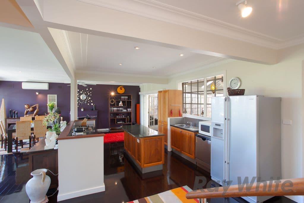 75 Henry Street, MEREWETHER NSW 2291, Merewether - Thumbnail 2