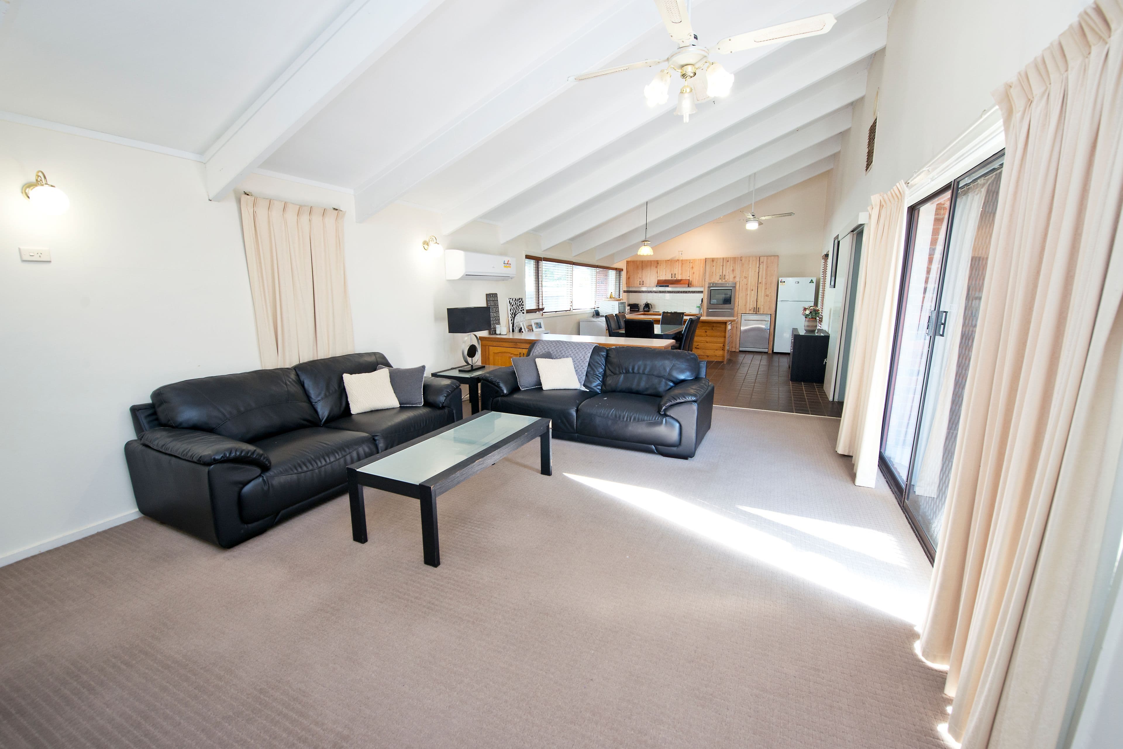 28 Douglas Avenue, Swan Hill VIC 3585, Swan Hill - Thumbnail 8