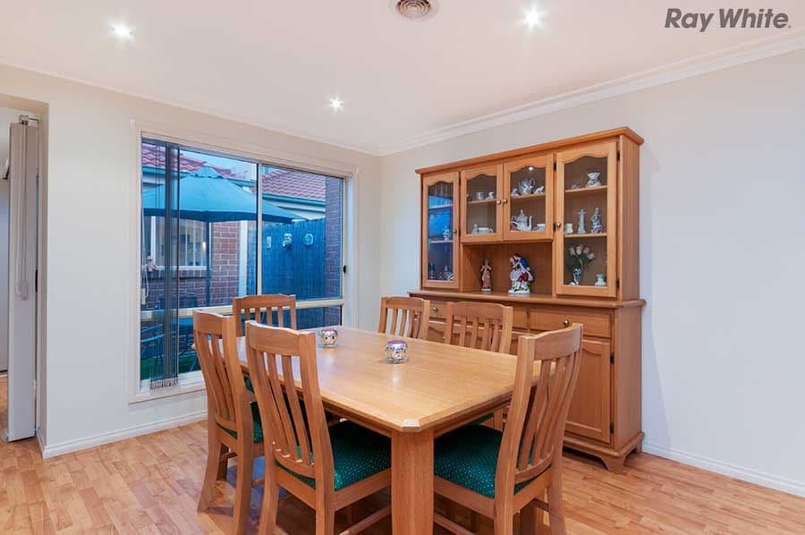 8 Sayvel Close, Hillside VIC 3037, Hillside - Thumbnail 3