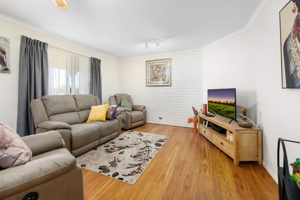 27 Heather Court, Woodford QLD 4514, Woodford - Thumbnail 5
