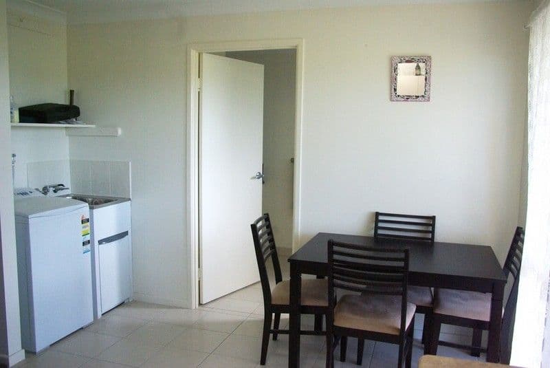 61 Hamilton  Street, NORTH MACKAY QLD 4740, North Mackay - Thumbnail 4