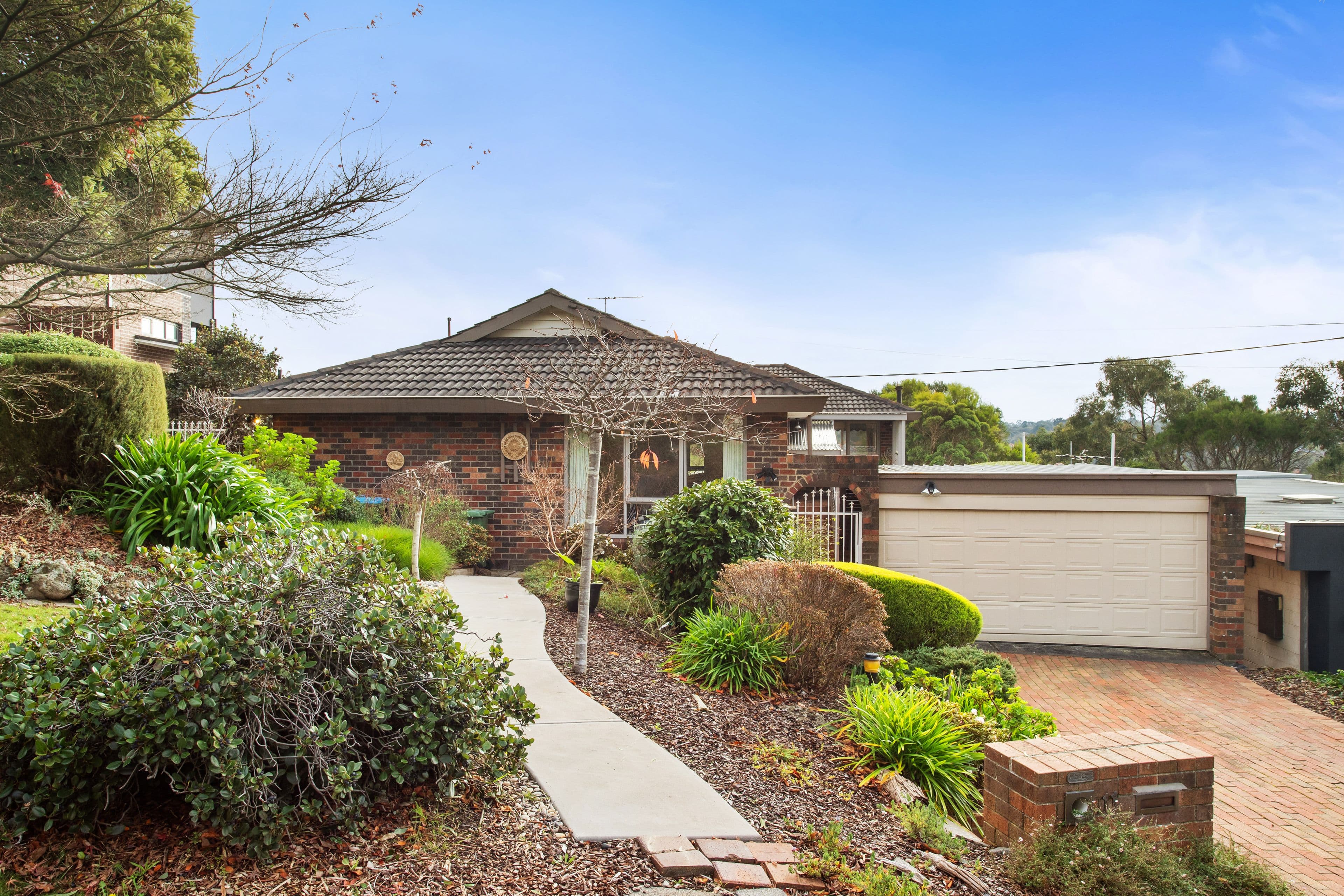 11 Cantala Crescent, Ringwood North VIC 3134, Ringwood North - Thumbnail 2