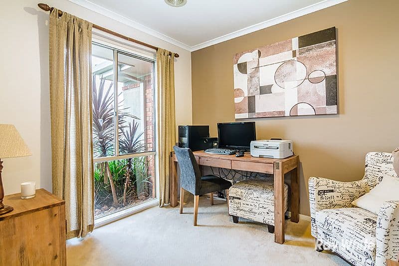 23 Gatehouse Parade, Cranbourne East VIC 3977, Cranbourne East - Thumbnail 2