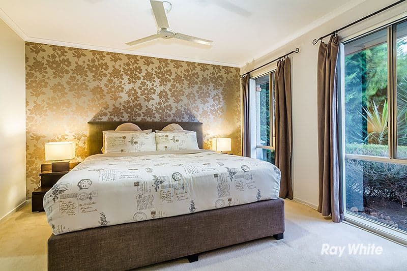 23 Gatehouse Parade, Cranbourne East VIC 3977, Cranbourne East - Thumbnail 3