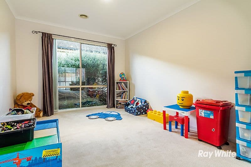 23 Gatehouse Parade, Cranbourne East VIC 3977, Cranbourne East - Thumbnail 8