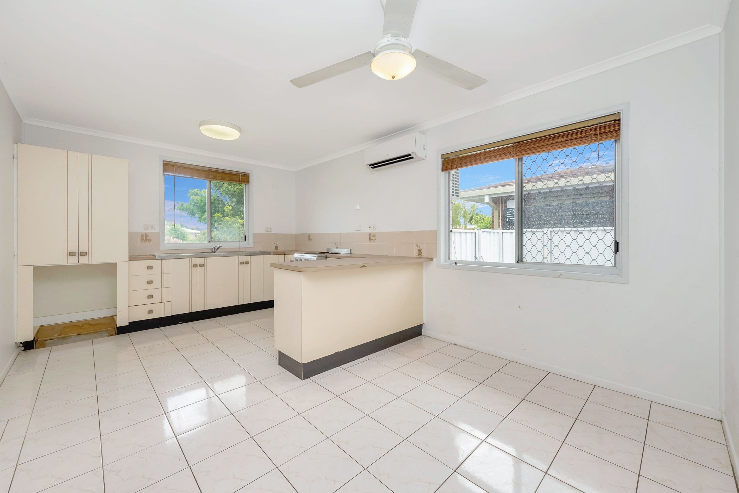 24 Jefferson Crescent, Kirwan QLD 4817, Kirwan - Thumbnail 5