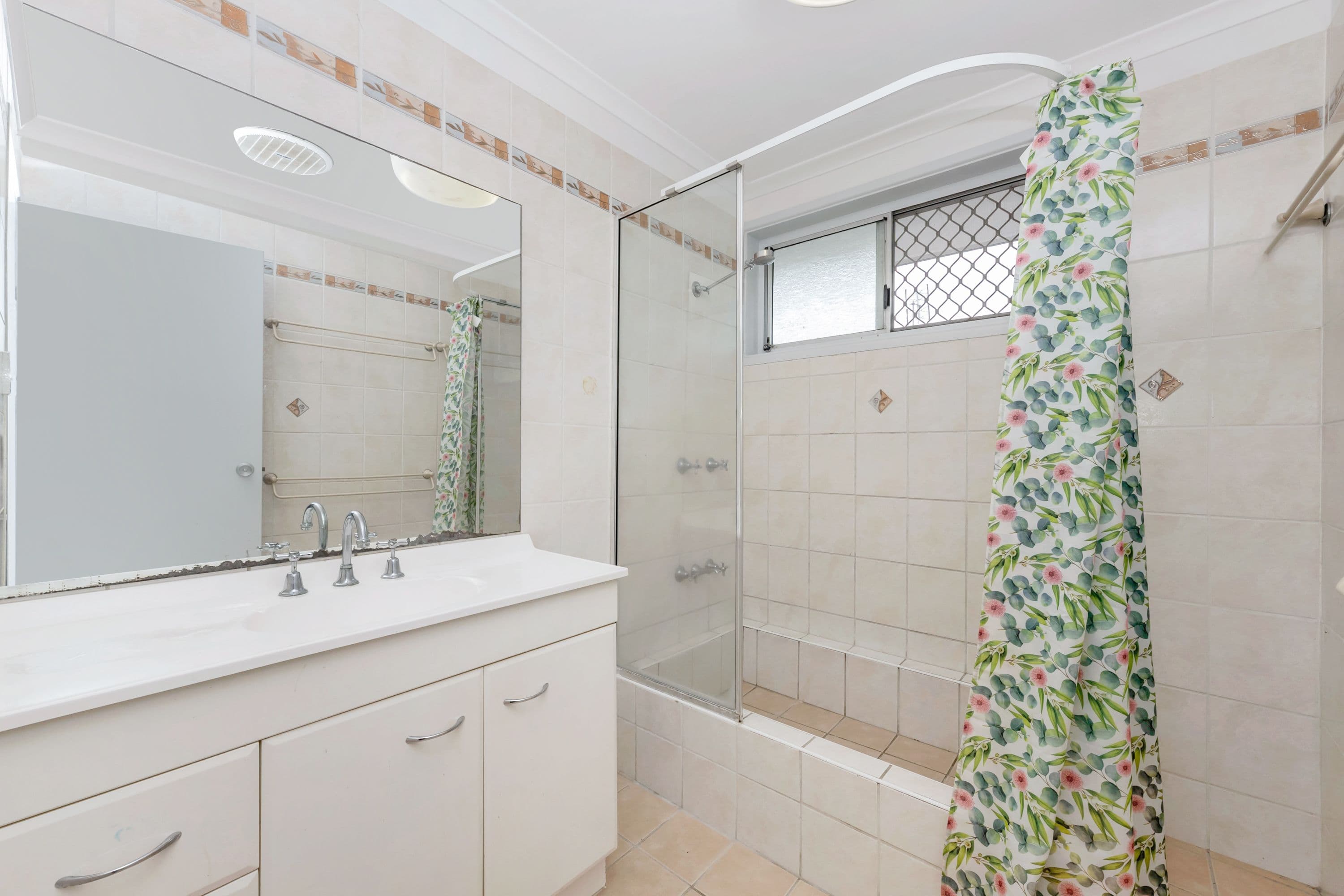 24 Jefferson Crescent, Kirwan QLD 4817, Kirwan - Thumbnail 6