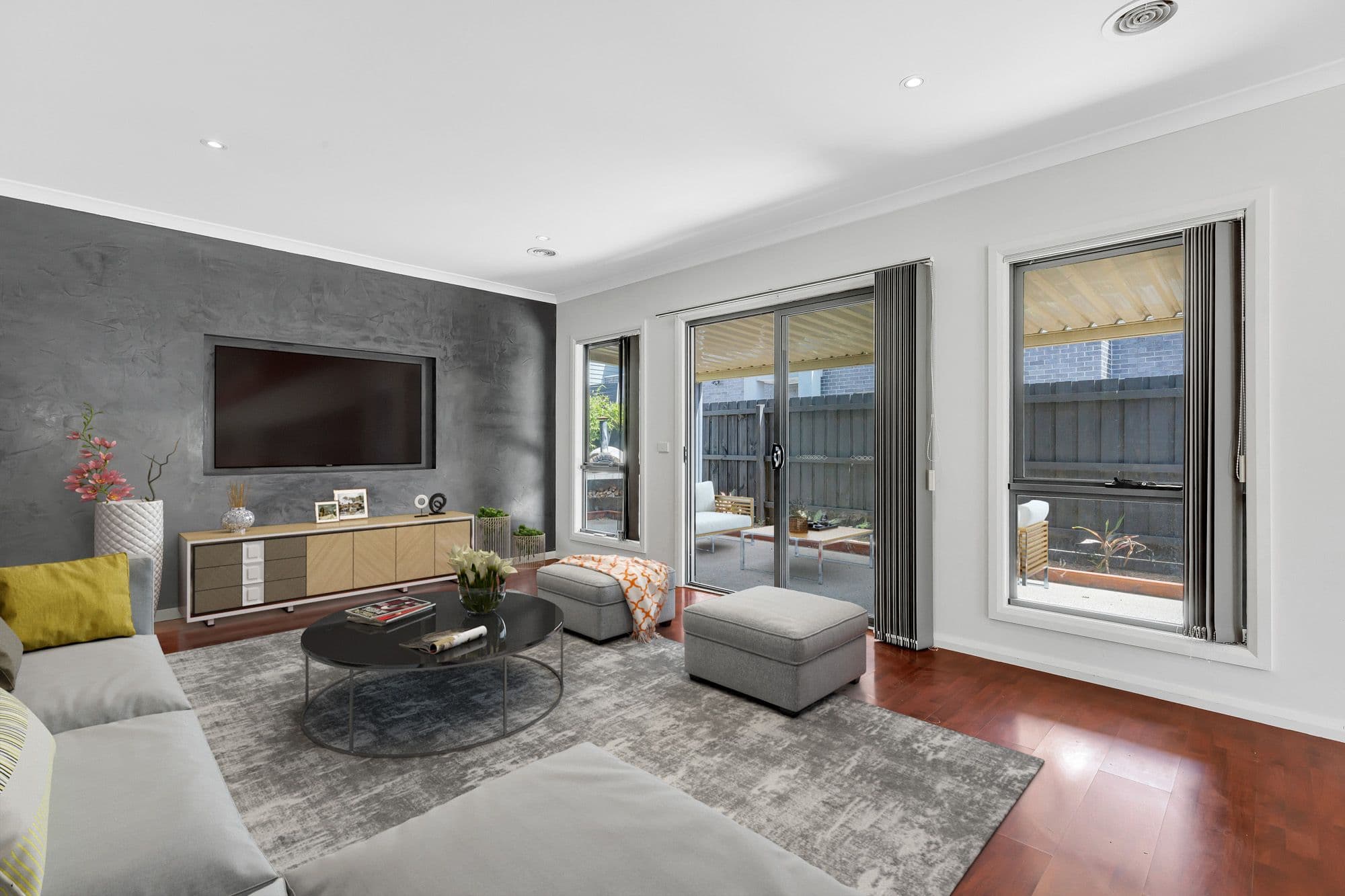 13 Dixon Avenue, Werribee VIC 3030, Werribee - Thumbnail 3