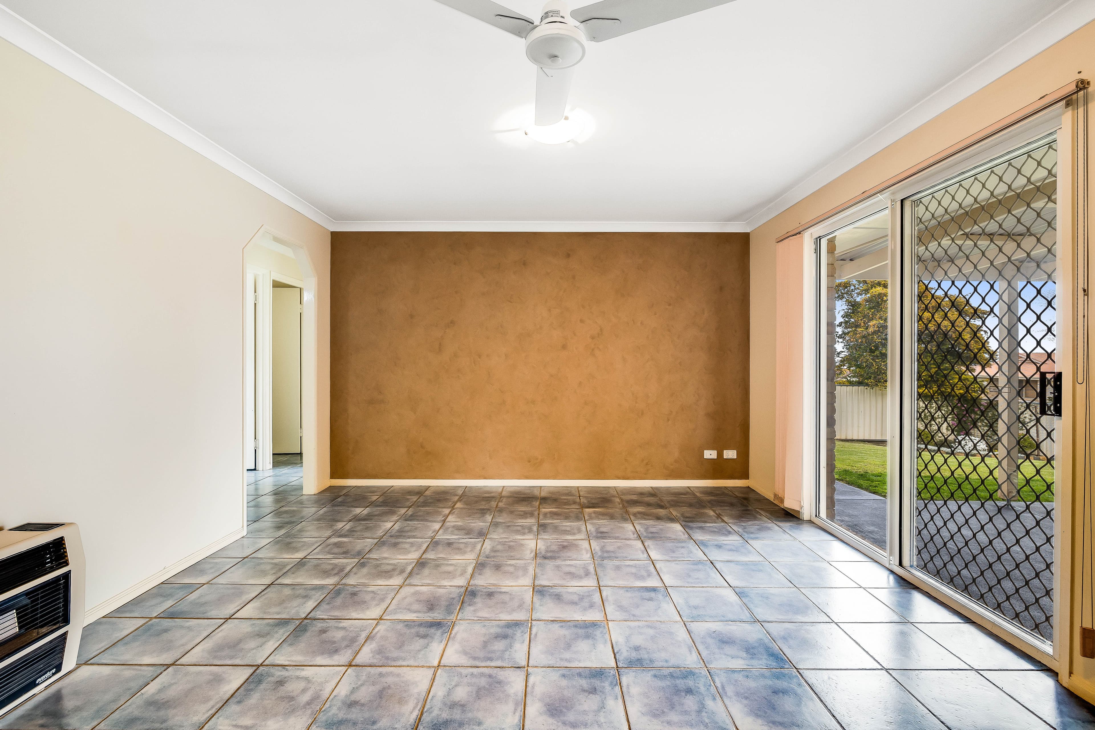 10 Saratoga Close, Wilsonton QLD 4350, Wilsonton - Thumbnail 6