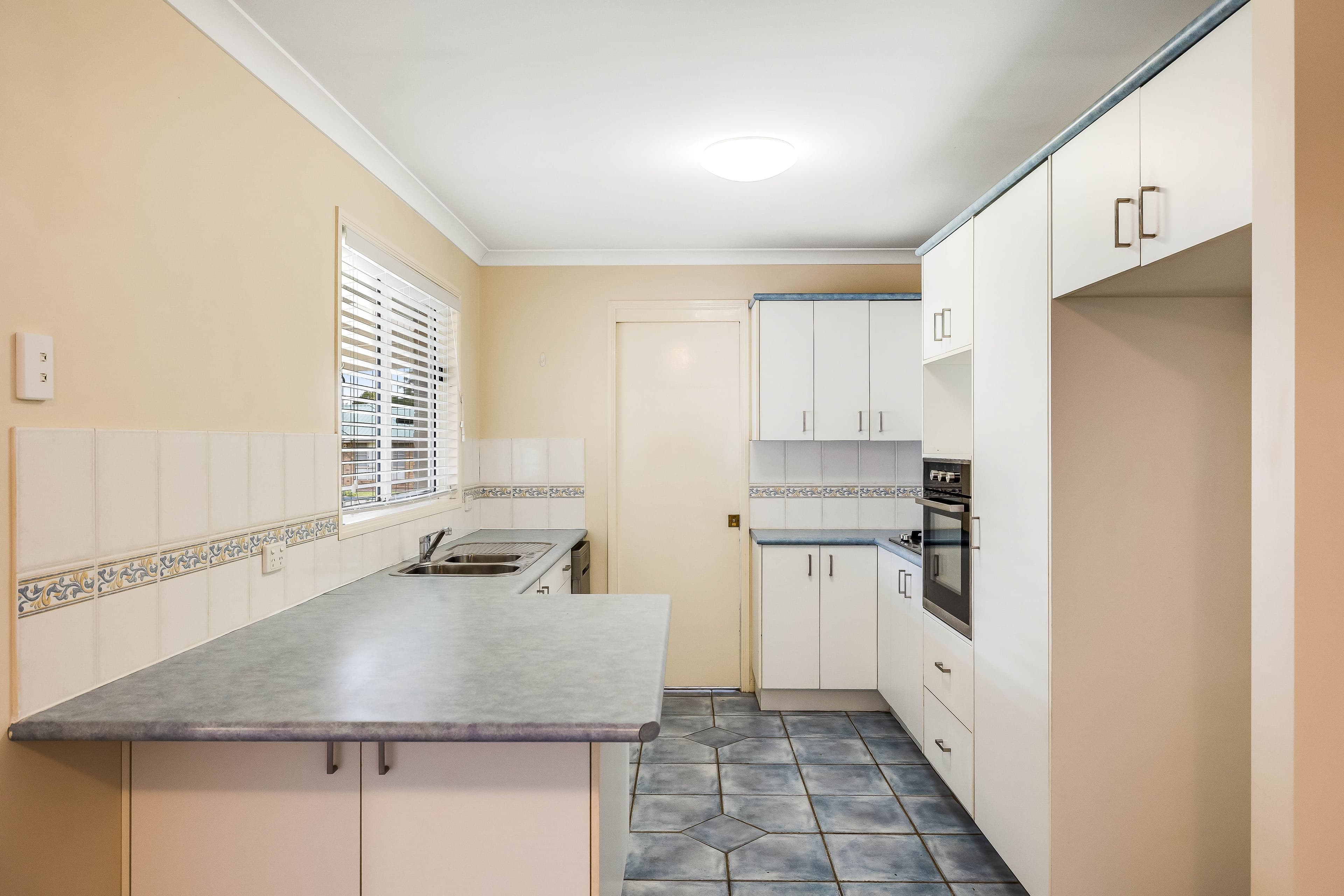10 Saratoga Close, Wilsonton QLD 4350, Wilsonton - Thumbnail 7