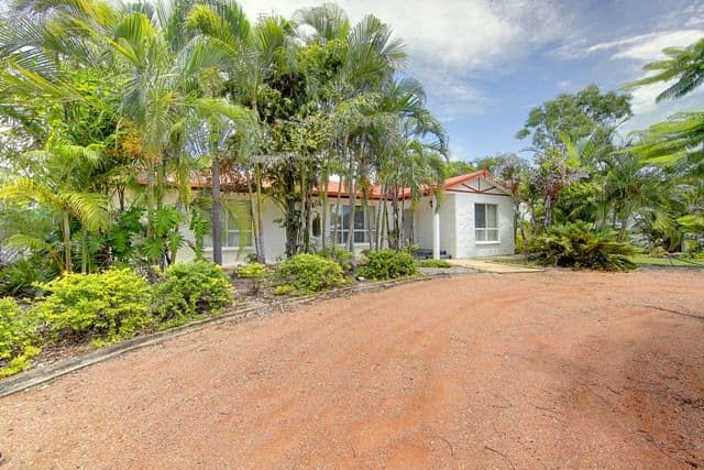 23 Shetland Place, KELSO QLD 4815, Kelso - Image 1