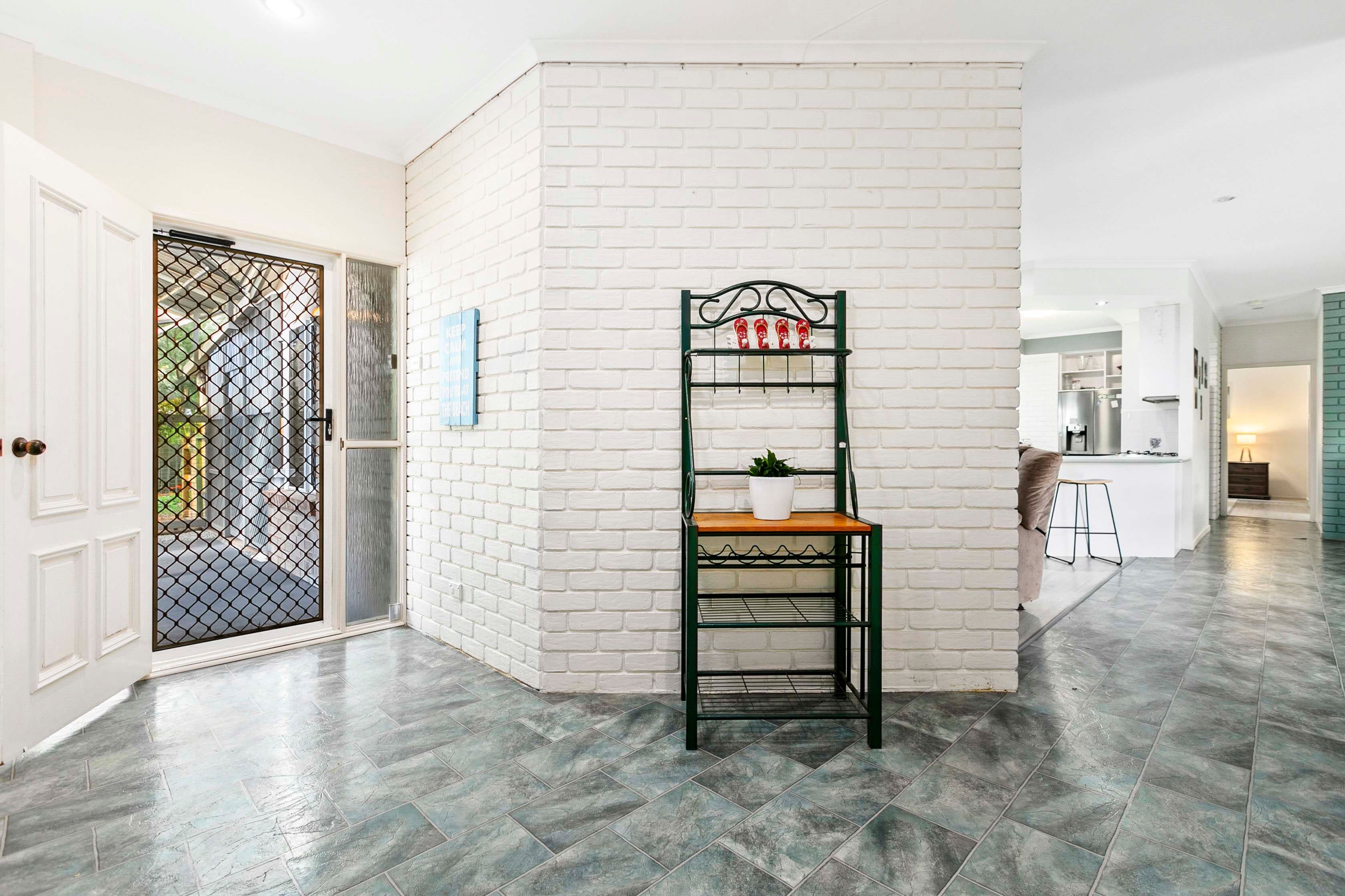 5 Andrea Court, Kawungan QLD 4655, Kawungan - Thumbnail 4