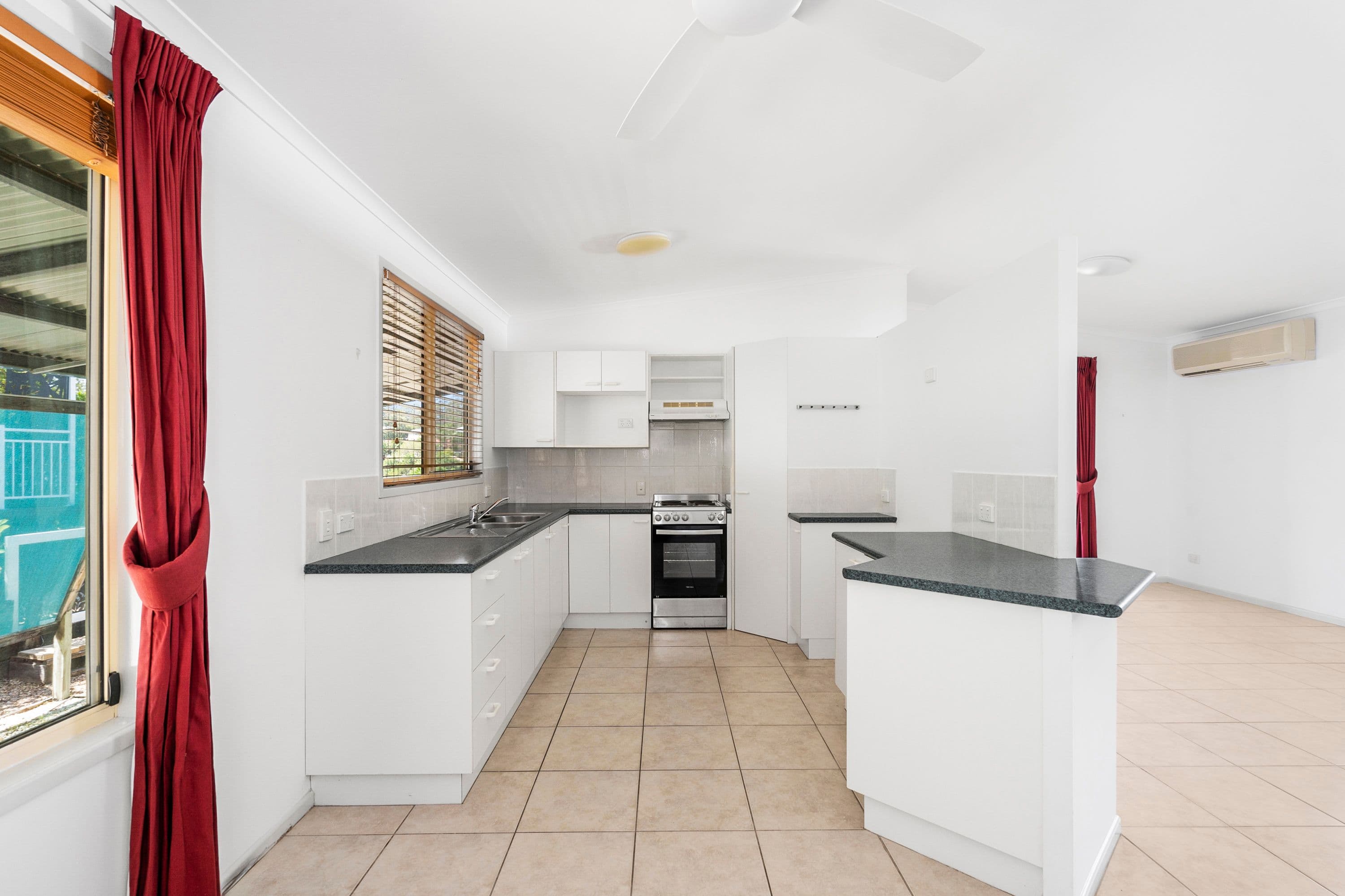 72 Mark Road West, Caloundra QLD 4551, Caloundra - Thumbnail 4