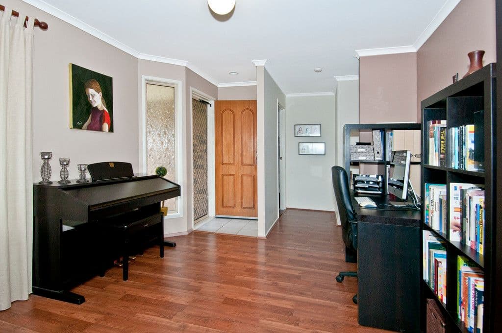 7 Manning Court, Mount Warren Park QLD 4207, Mount Warren Park - Thumbnail 4