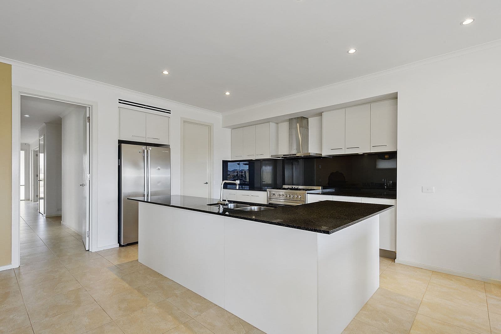 72 Stately Way, Wallaroo SA 5556, Wallaroo - Thumbnail 6