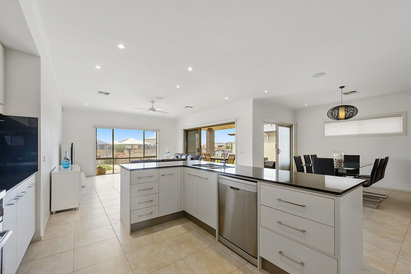 72 Stately Way, Wallaroo SA 5556, Wallaroo - Thumbnail 7