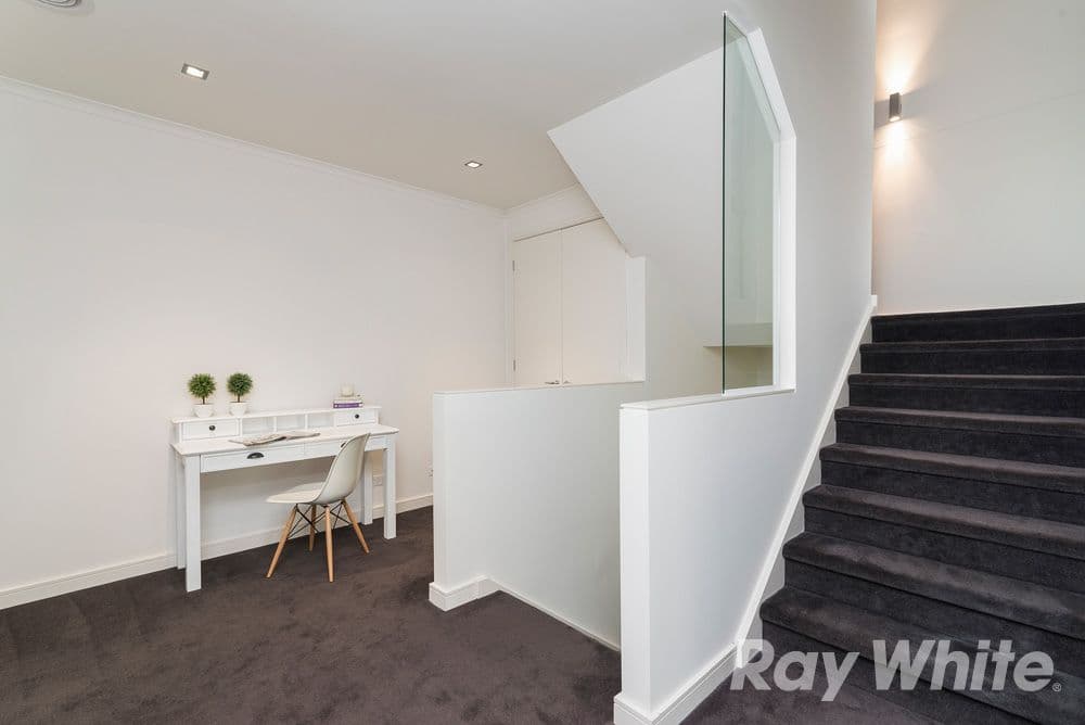 54 Waverley Park Drive, Mulgrave VIC 3170, Mulgrave - Thumbnail 7