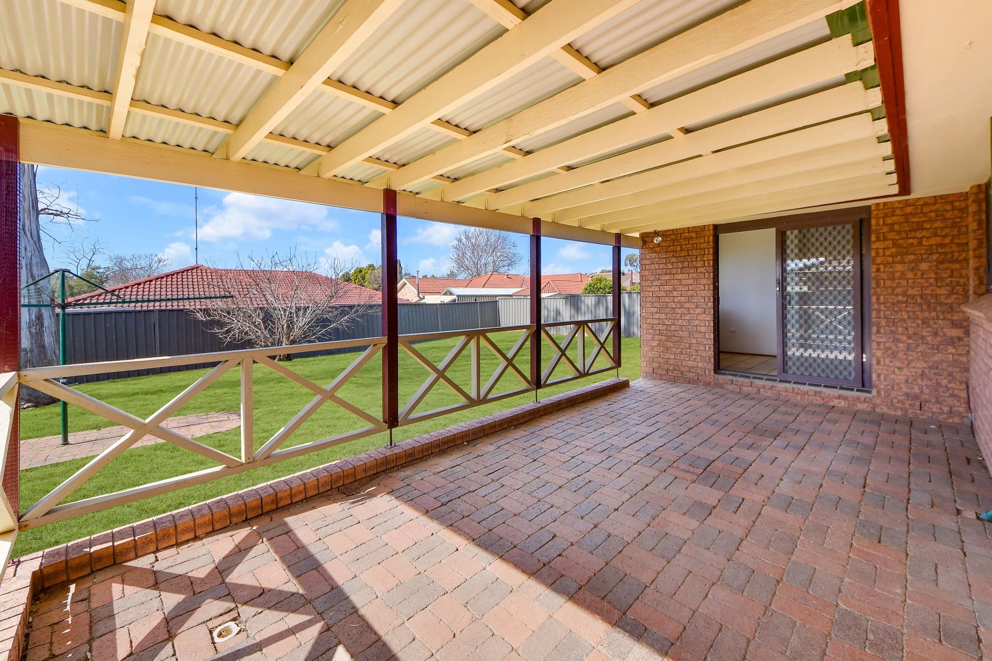 321 Welling Drive, Mount Annan - Thumbnail 2