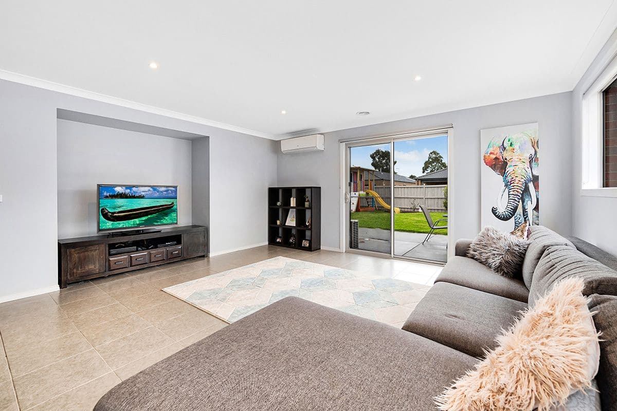 9 Wesson Way, Cranbourne East VIC 3977, Cranbourne East - Thumbnail 4