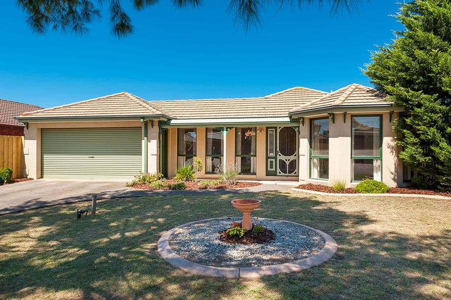 5 Taunton Place, Craigieburn VIC 3064, Craigieburn - Image 1