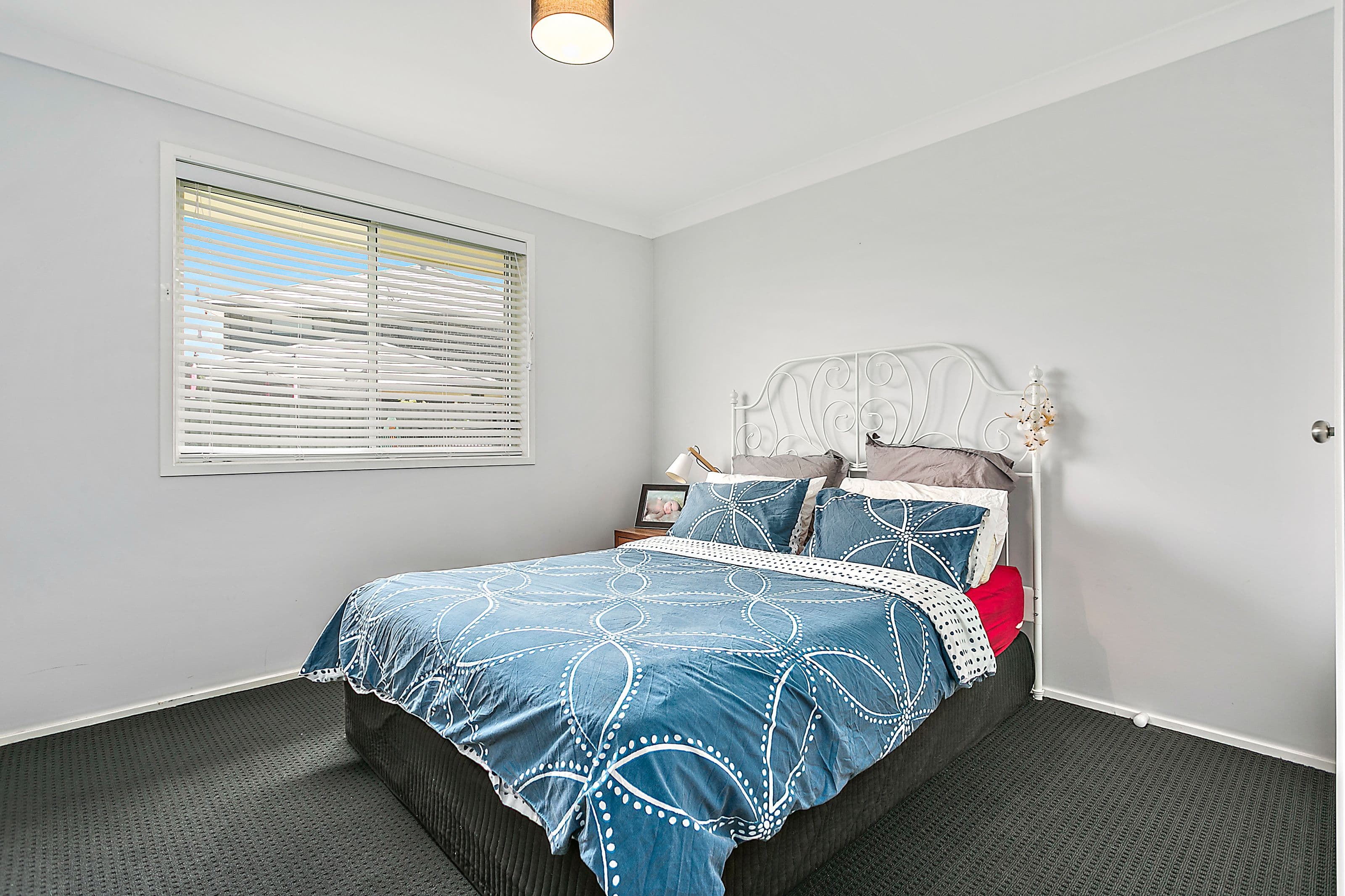6 Estuary Avenue, Haywards Bay - Thumbnail 7