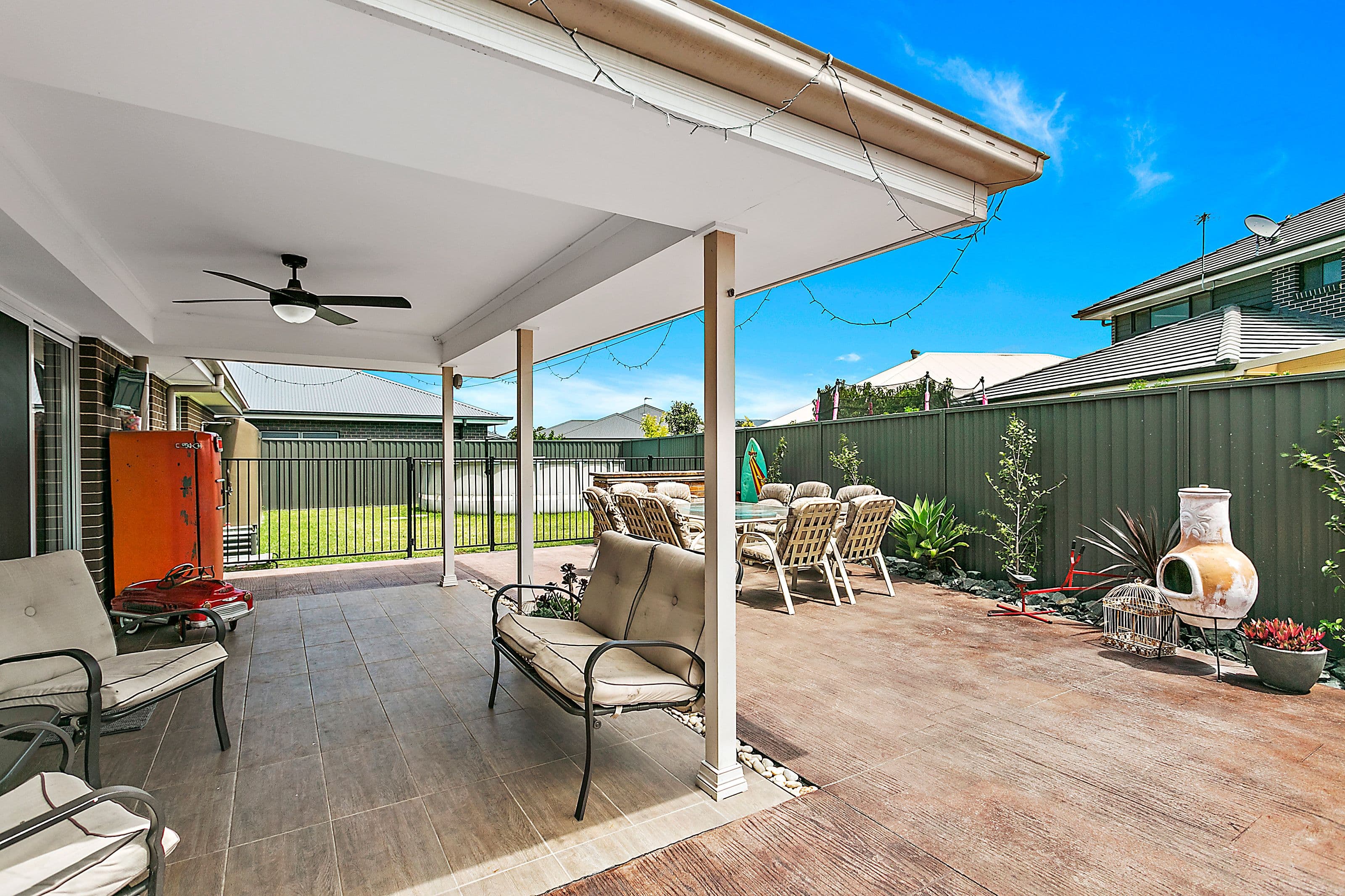 6 Estuary Avenue, Haywards Bay - Thumbnail 8