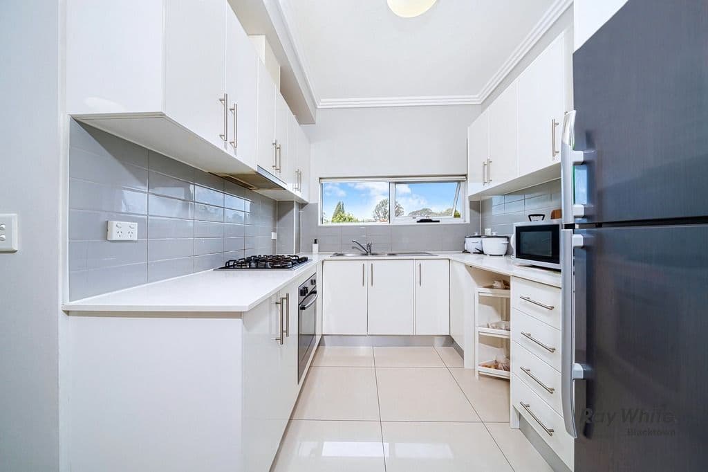 4 Barangaroo Road, Toongabbie NSW 2146, Toongabbie - Thumbnail 5