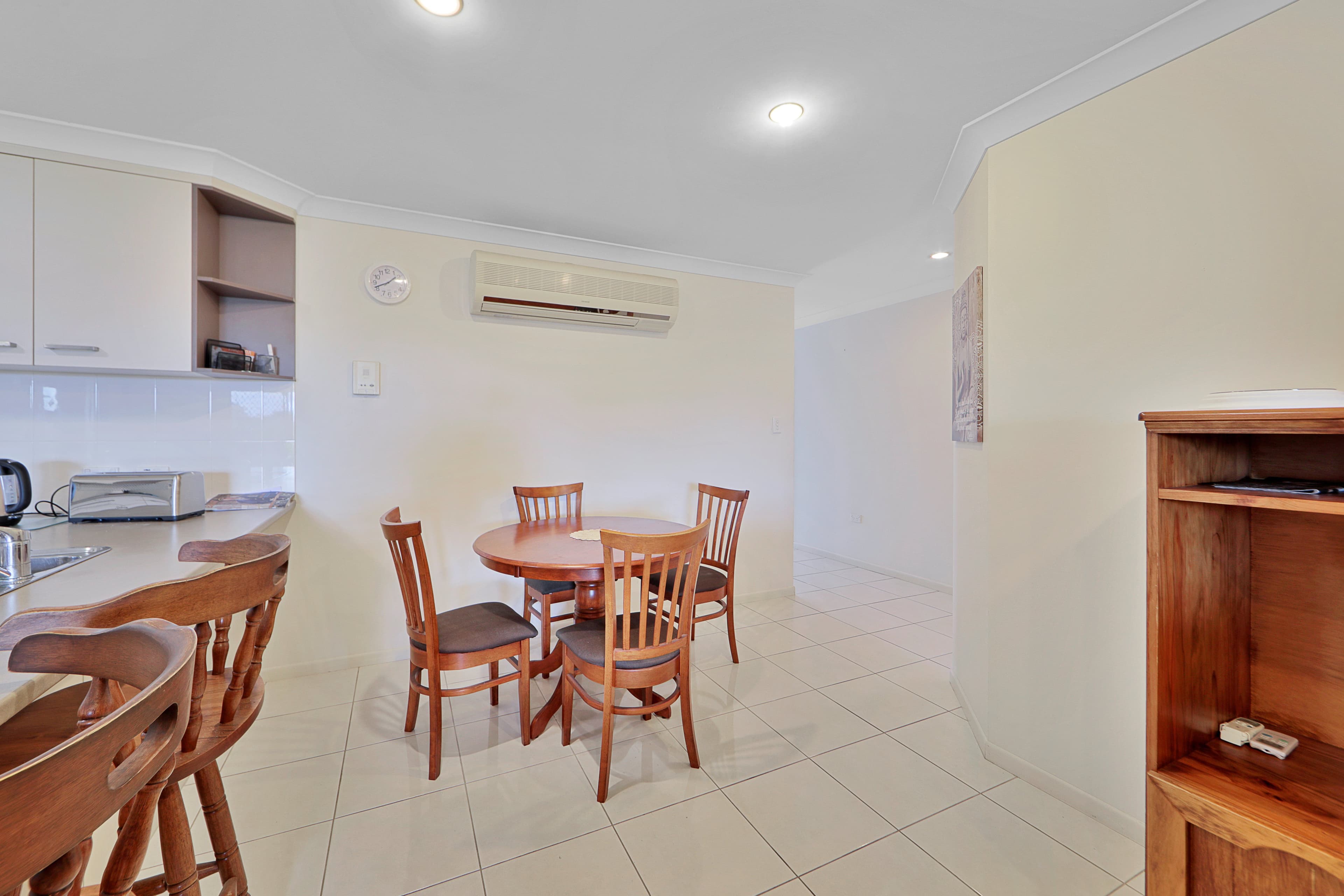 29 Avenell Street, Avenell Heights QLD 4670, Avenell Heights - Thumbnail 5