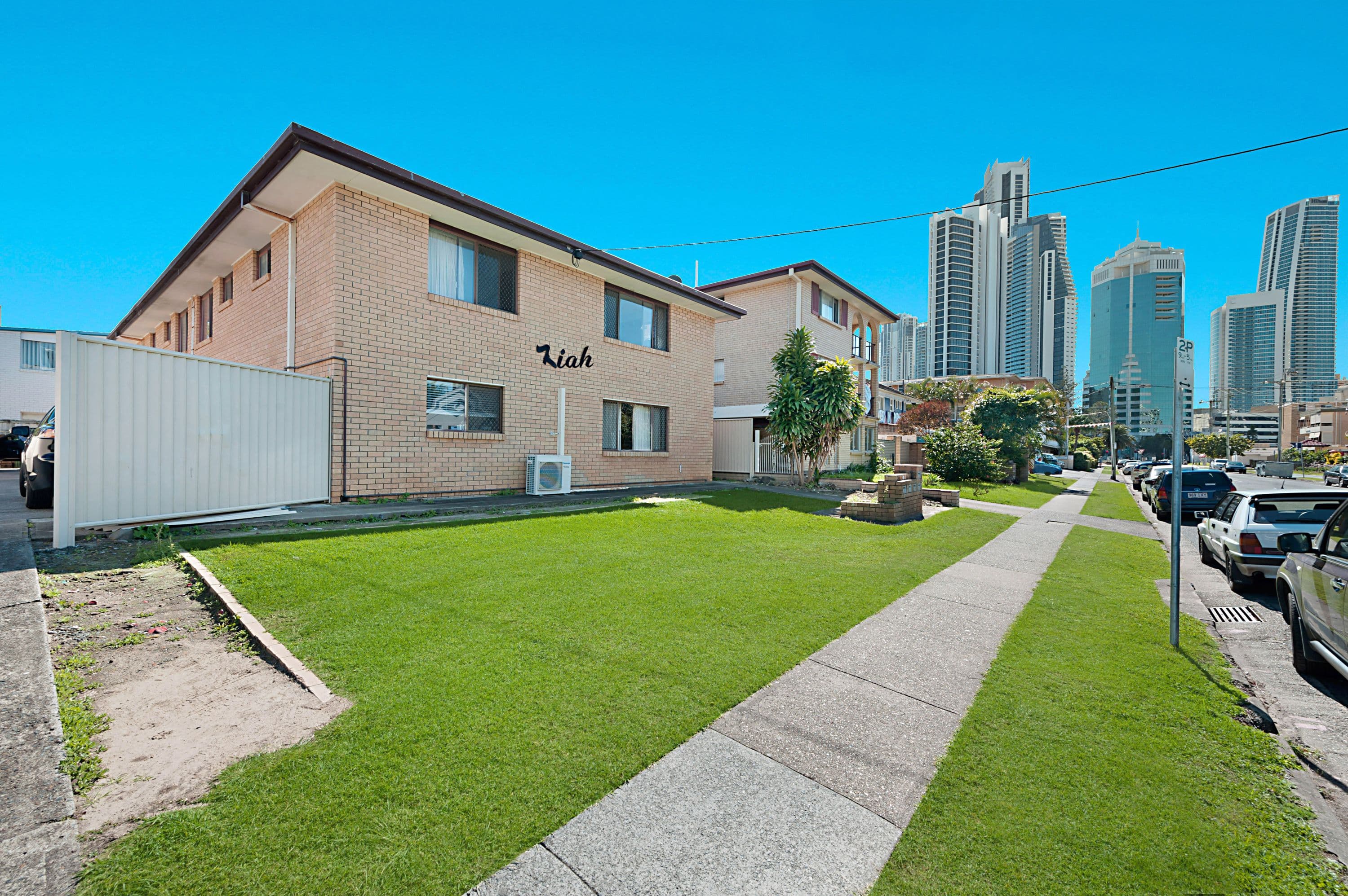 36 Peninsular Drive, Surfers Paradise QLD 4217, Surfers Paradise - Thumbnail 2