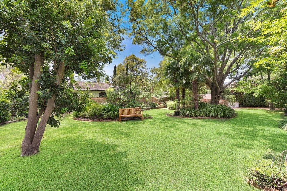 4 Ku-Ring-Gai Avenue, Turramurra - Image 1