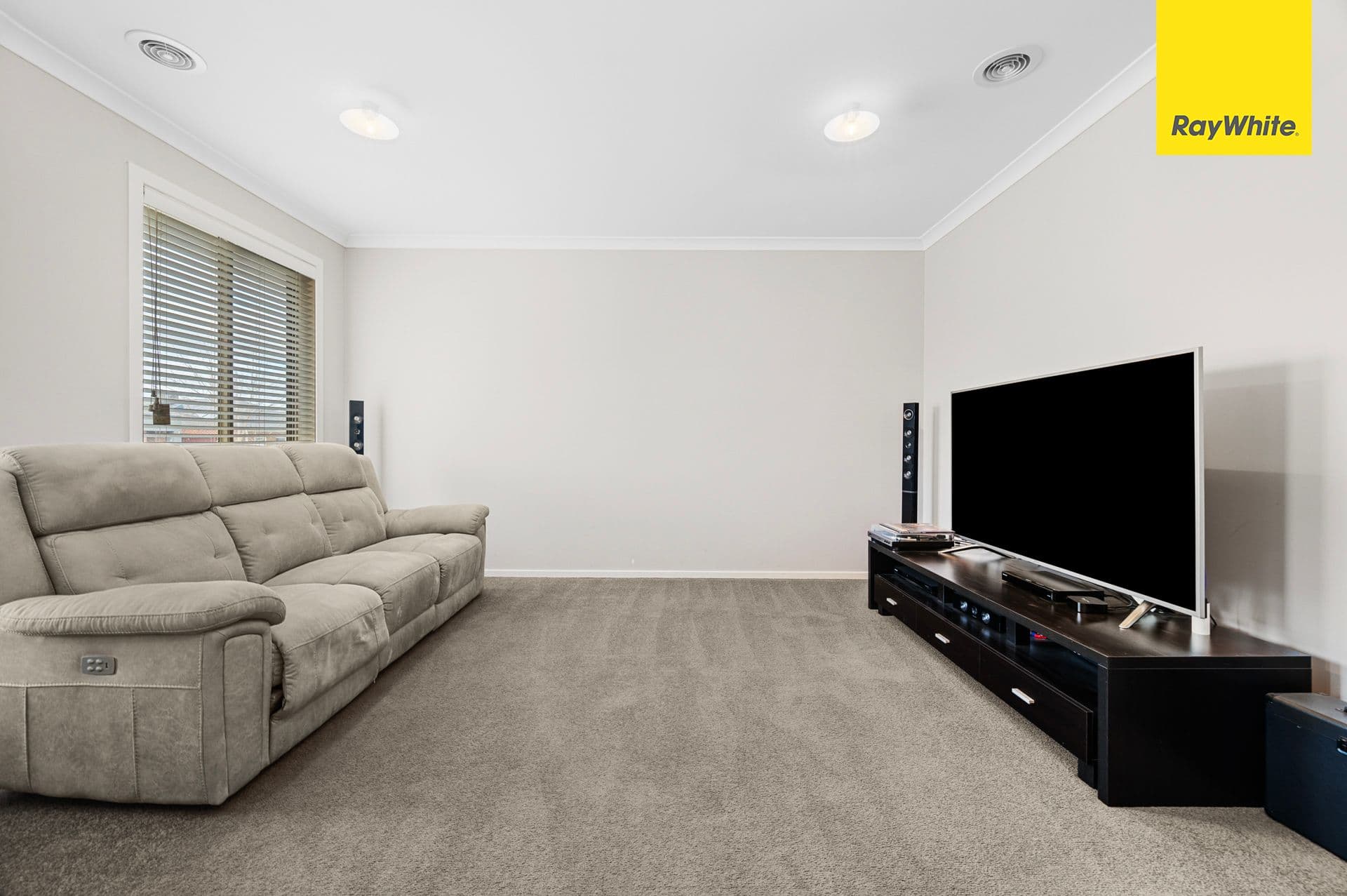 6 Erden Court, Melton West VIC 3337, Melton West - Thumbnail 3